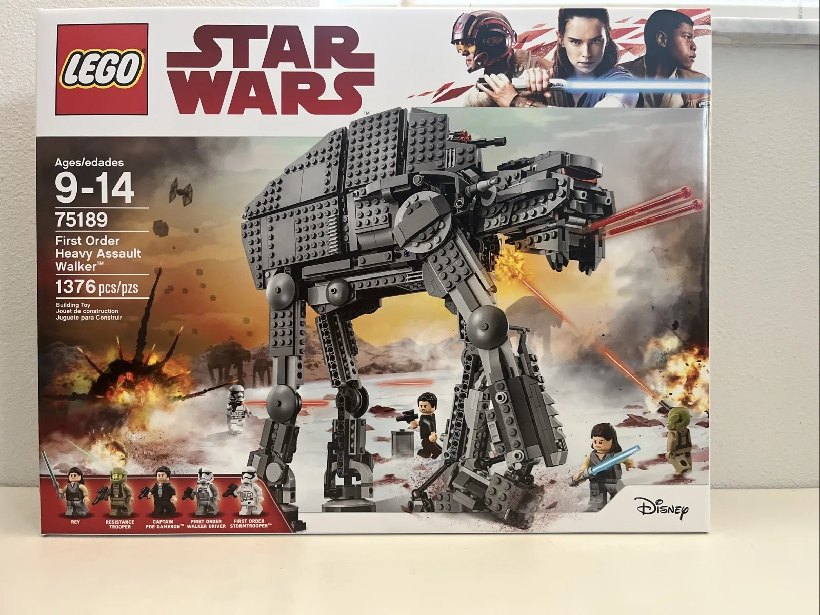 LEGO Star Wars First Order Heavy Assault Walker 75189- New Factory Sealed