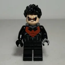 LEGO Nightwing Minifigure Black Suit w/ Red Bat