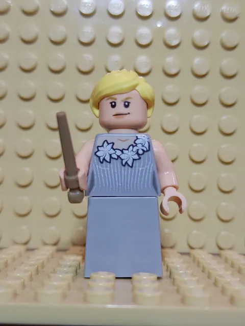 LEGO Fleur Delacour Minifigure Dress Harry Potter Hogwarts 75948 hp187