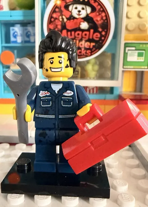 Lego CMF Series 6 Mechanic Minifigure With Accessories 