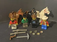 Lego Western Minifigures Lot and Accessories WW008 WW007 WW012 WW010