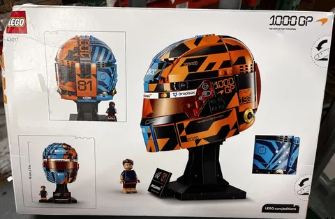 LEGO ​​Editions McLaren Mastercard F1 Team Oscar Piastri Helmet 43017
