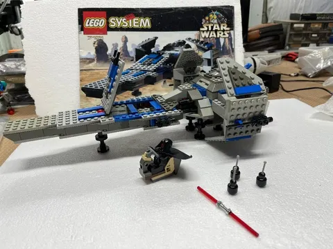 Lego 7151 Star Wars Sith Infiltrator-100% Complete W/Manual