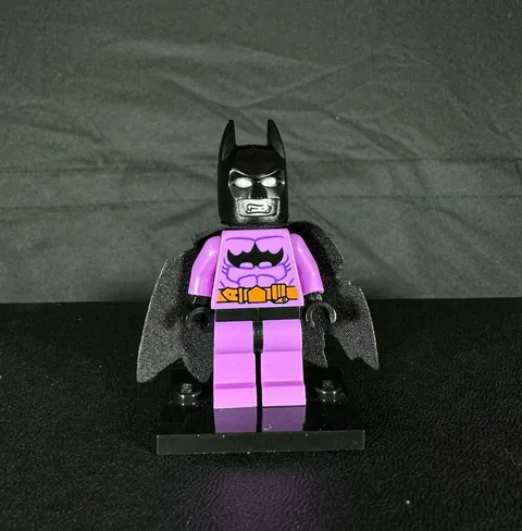 LEGO Batzarro Minifigure Batman Bizarro DC Super Heroes NEW
