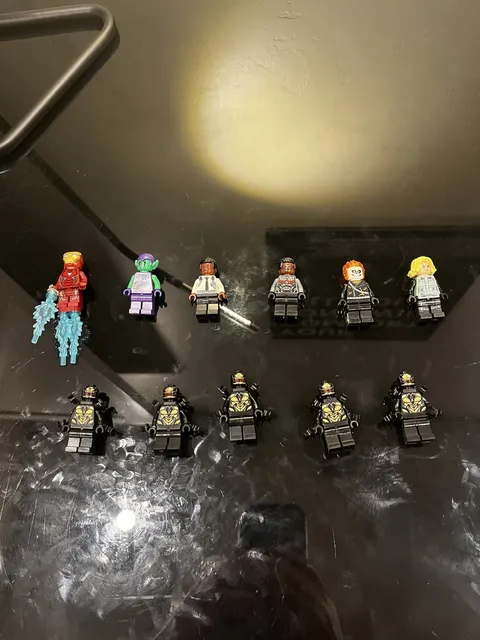 LEGO Marvel Super Heroes Minifigure Lot of 11, 5 infinity riders + iron man