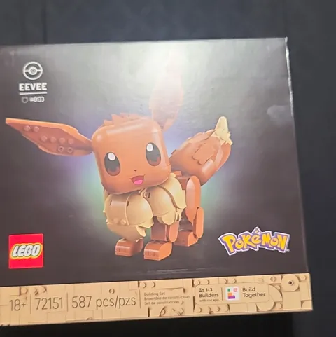LEGO Pokémon Eevee Build Together Complete Set 72151 587 Pcs 18+