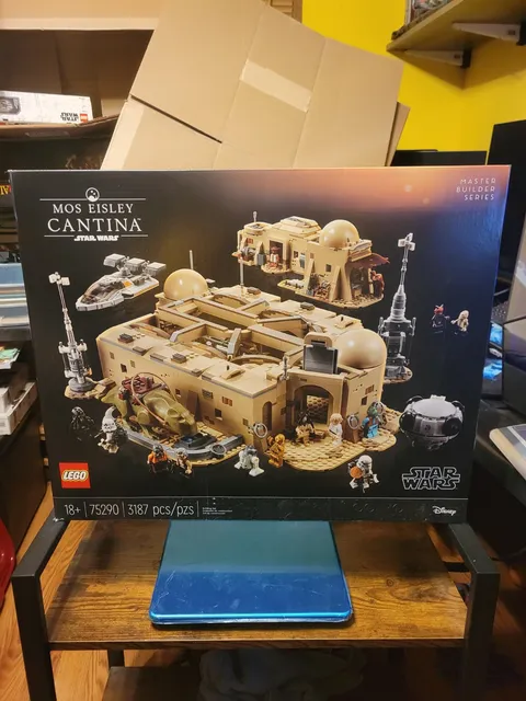 Lego UCS Mos Eisley Cantina 75290