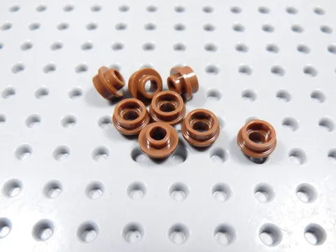 LEGO Lot of 8 Reddish Brown Round 1x1 Plates w/ Open Stud BP