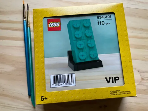 LEGO Exclusive Teal Brick 6346101
