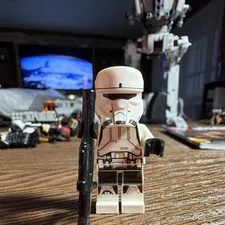 LEGO Star Wars Imperial Hovertank Pilot minifigure (sw0795