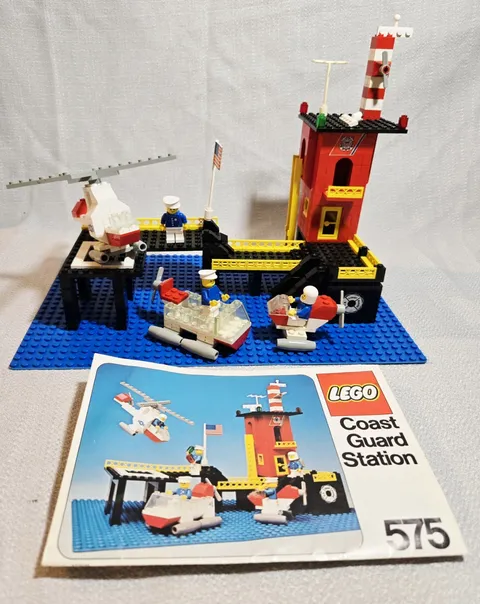 Vintage Lego 575 Coast Guard Station Legoland 90% Complete Instructions  Denmark