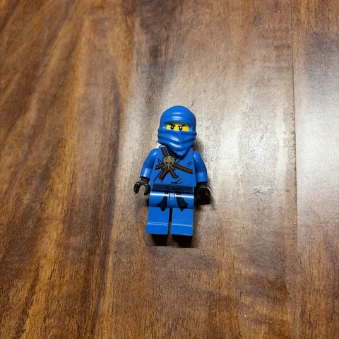 LEGO Ninjago Jay Minifigure (njo0004) – Blue Ninja - The Golden weapons