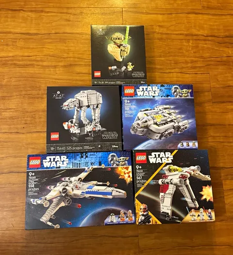 LEGO Star Wars lot (all sealed)!!