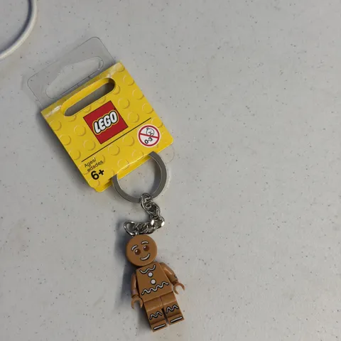 Brand New LEGO 851394 Gingerbread Man Christmas Keychain