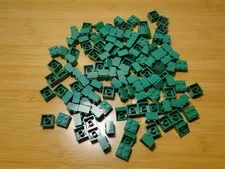 LEGO Green Building Blocks 2X2 Angles Lot