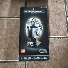 LEGO Star Wars The Mandalorian Helmet 75328 Display Stand 584pc 18+
