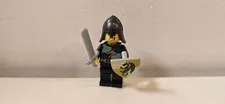 2010 Lego Prison Carriage Rescue Kingdoms Dragon Knight cas439 Minifig Complete