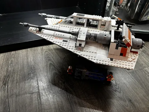 LEGO Star Wars Snowspeeder 2017 (75144) Already Built, Excellent Cond, Dust Free
