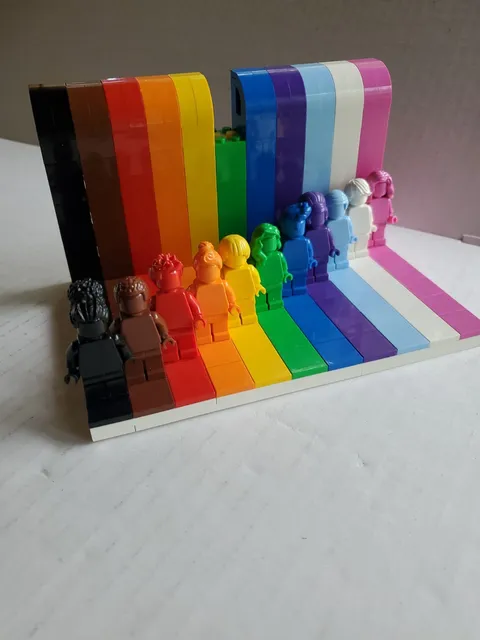 LEGO Icons: Everyone Is Awesome (40516) - As-Is - Missing 2 Figures + Green Arch
