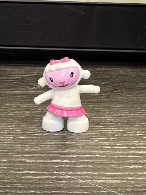  LEGO Duplo Lambie figure from doc Doc McStuffin