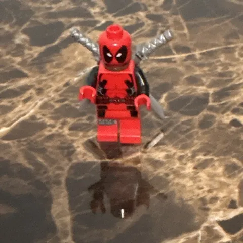 LEGO Marvel Deadpool Minifigure Red & Black Outfit with Swords. Read description