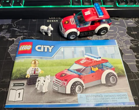 🚒🐕LEGO City: Fire Station (60110) - Fire Chief's Car + Dog + Manual