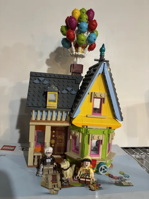 LEGO Disney's Up House (43217). No Box, Includes Instructions