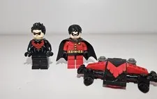 LEGO DC Batman Minifigures Robin and Nightwing (sh0085 and sh0011)