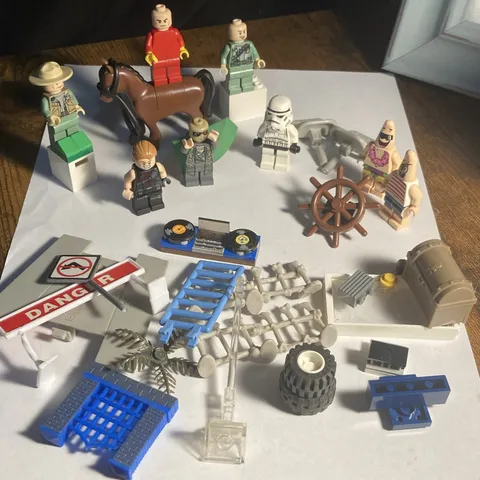 LEGO Minifigure Mixed Lot w/ Horse, Stormtrooper, Accessories, "DANGER" Sign