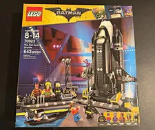 LEGO Batman Movie 70923 The Bat-Space Shuttle Complete Set 643 pcs Ages 8-14