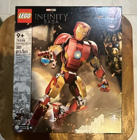 LEGO Marvel The Infinity Saga Iron Man Figure 76206 381 pcs Ages 9+ Light