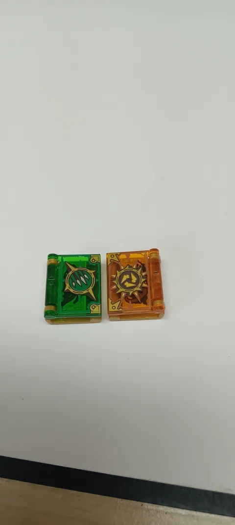2 Lego Nexo Knights Book of Revenge orange book snake / green book Spider