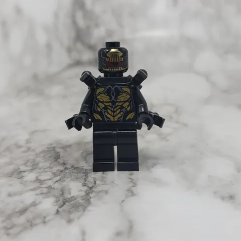 Lego Outrider Minifigure Marvel 76101