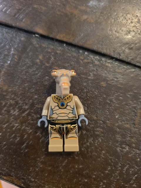 LEGO Star Wars Geonosian Minifigure Tan Alien Detailed Printing