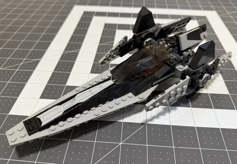 LEGO Star Wars - Imperial V-Wing Starfighter (set 7915) - Build only