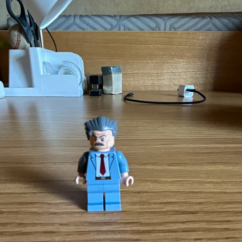 LEGO Plastic Minifigure J. Jonah Jameson - Marvel Spiderman