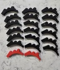 20 LEGO Arch Blocks 18 Black 2 Red