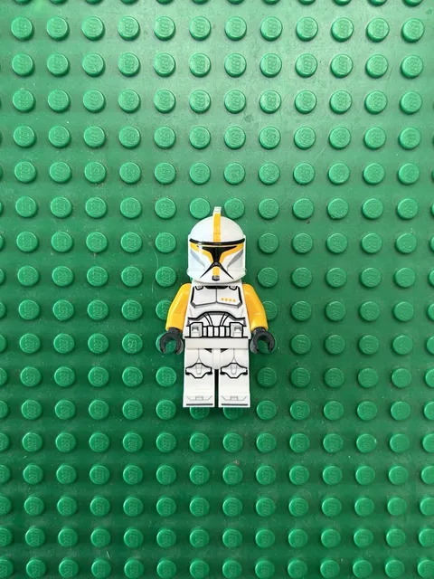 Lego Star Wars Minifigure SW1146 Clone Trooper Commander Phase 1