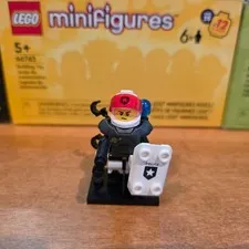 Lego Space Police Guy - CMF Series 21 - Collectible Minifigure - COMPLETE