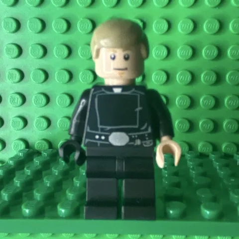 LEGO LUKE SKYWALKER STAR WARS MINIFIGURE JEDI MASTER Wrong hair  75352