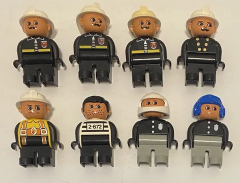 Lego Duplo Vintage Lego Duplo 8 Figure Lot Fireman Policeman