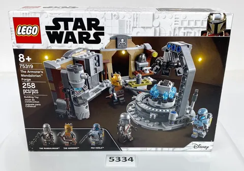 LEGO 75319 Star Wars The Armorer's Mandalorian Forge 258pcs New Sealed
