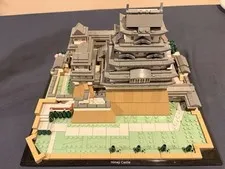 LEGO Architecture: Himeji Castle (21060) 100% Complete No Box No Manual