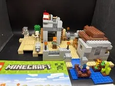 LEGO Minecraft: The Desert Outpost (21121) Complete w/ Manual & Minifigures