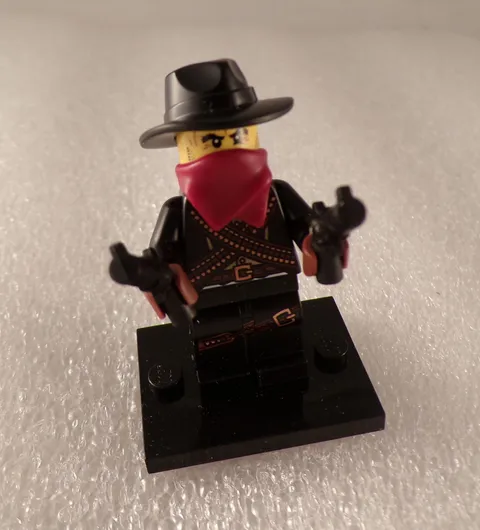 LEGO Collectible MINIFIGURES SERIES 6: 8827  NEW MiniFig