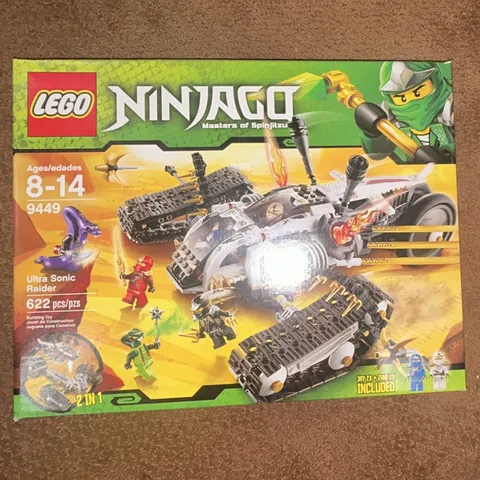 LEGO NINJAGO Ultra Sonic Raider 9449 622pcs Age 8-14 2in1 damaged box 