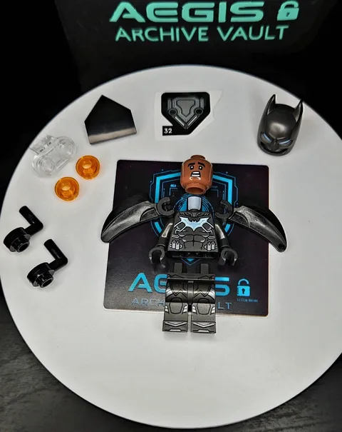 LEGO Batman Batwing Minifigure Sh1088s With Sticker Brand New Never Assembled
