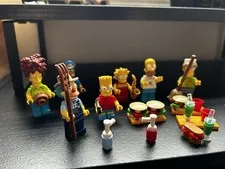 LEGO the Simpsons Krusty Burger Minifigures 10352