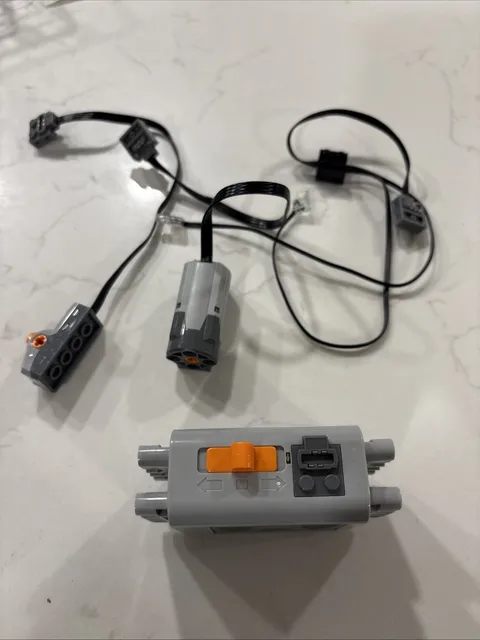 Lot Of LEGO Technic Power Components Battery Box, Motor, LED, Switch - TESTED