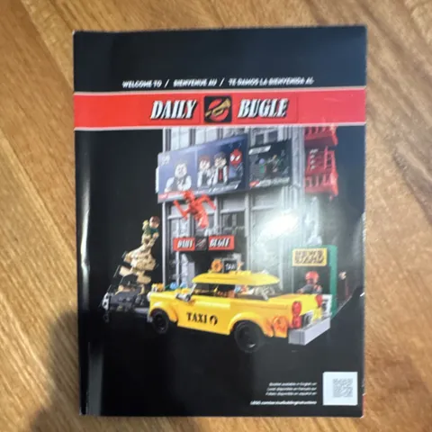 LEGO Daily Bugle Illustrated Instruction Manual Booklet English